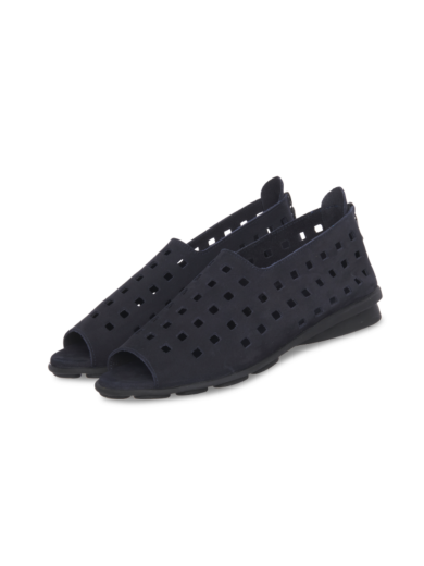 Drick slip on