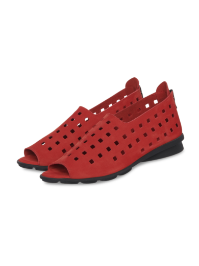 Drick slip on