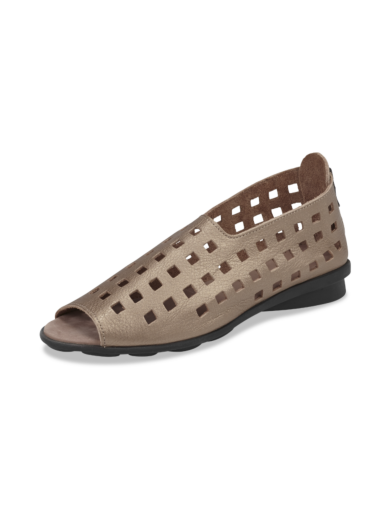 Drick slip on