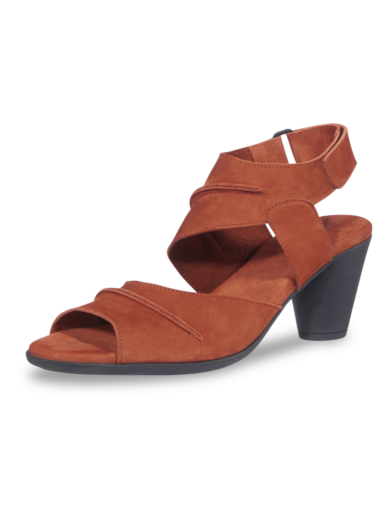 Fueram sandals