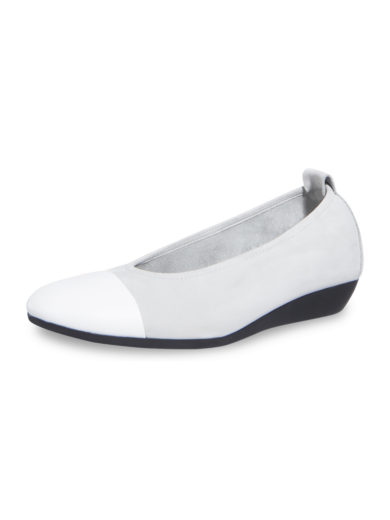 Onebel ballerinas