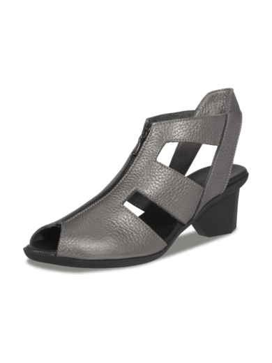 Enolea sandals