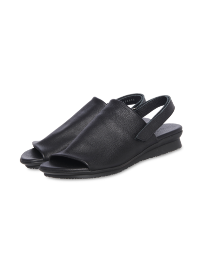 Aurasy sandals