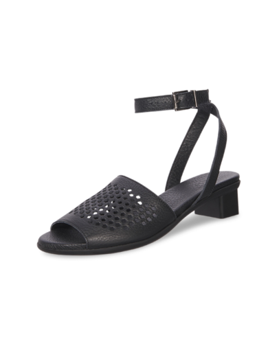 Obirho sandals