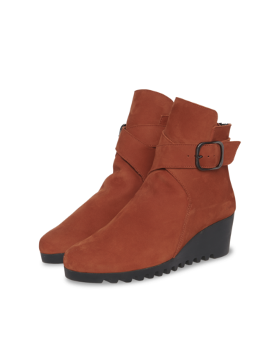 Laroko ankle boots