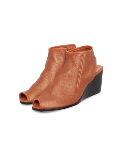Egeori sandals