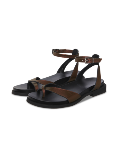 Makuhe sandals