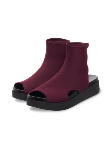 Myatsu sandals