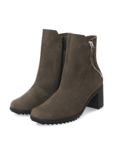 Shelba ankle boots