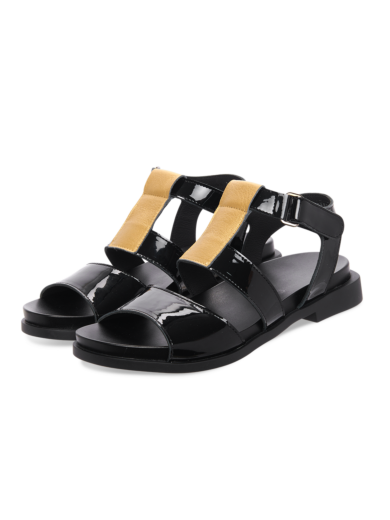 Makota sandals