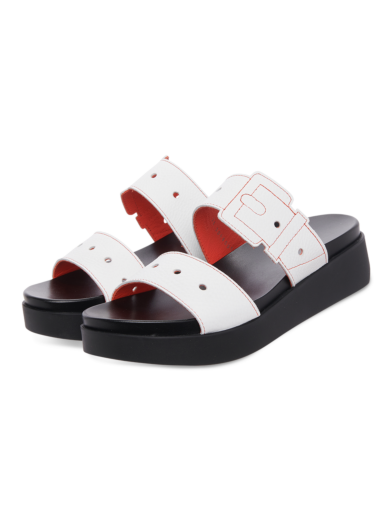 Myakoo sandals