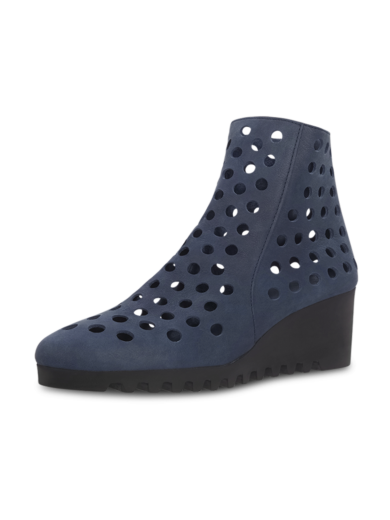 Larome ankle boots