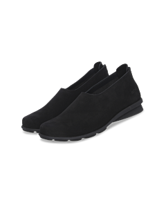 Denako slip on