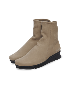 Padaro ankle boots