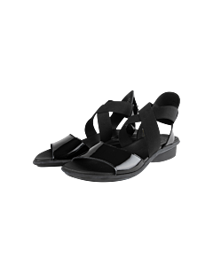 Satia sandals