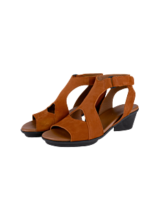 Jaymaa sandals