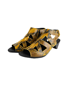 Iziako sandals
