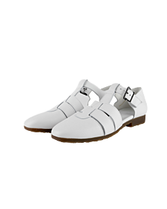 Sadyma sandals