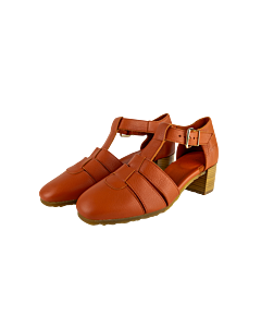 Souahm sandals