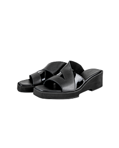 Riakoo sandals