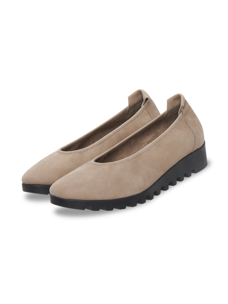 Lomiss ballerinas