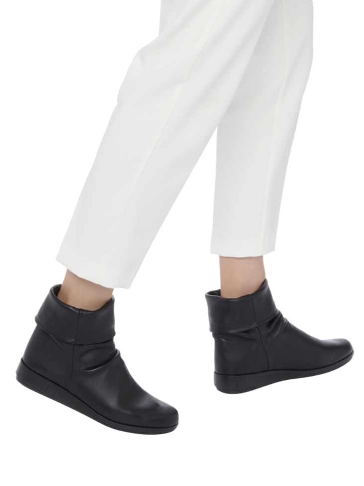 Dayarc ankle boots