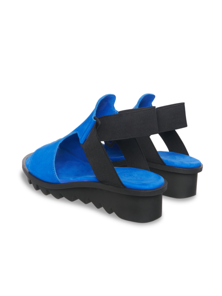 Ikorro sandals