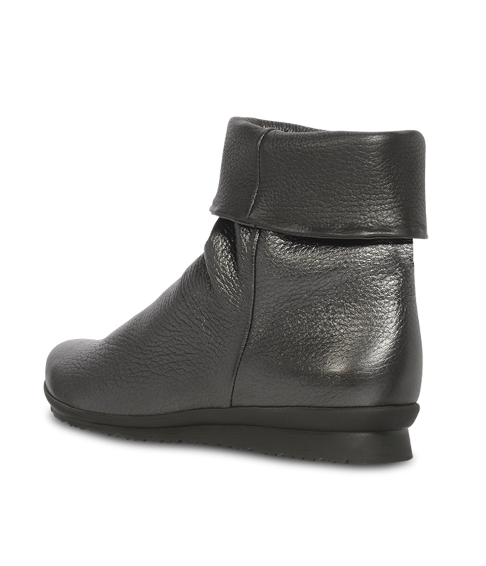 Bararc ankle boots