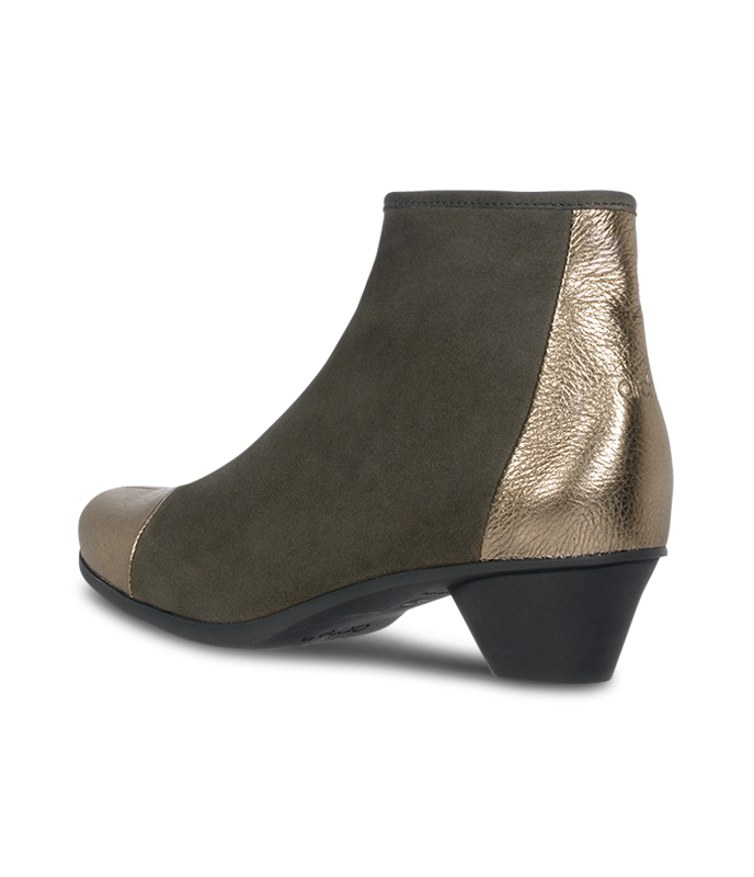 Cynqua ankle boots