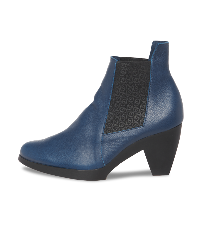 Divana ankle boots