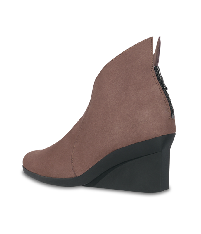 Momade ankle boots