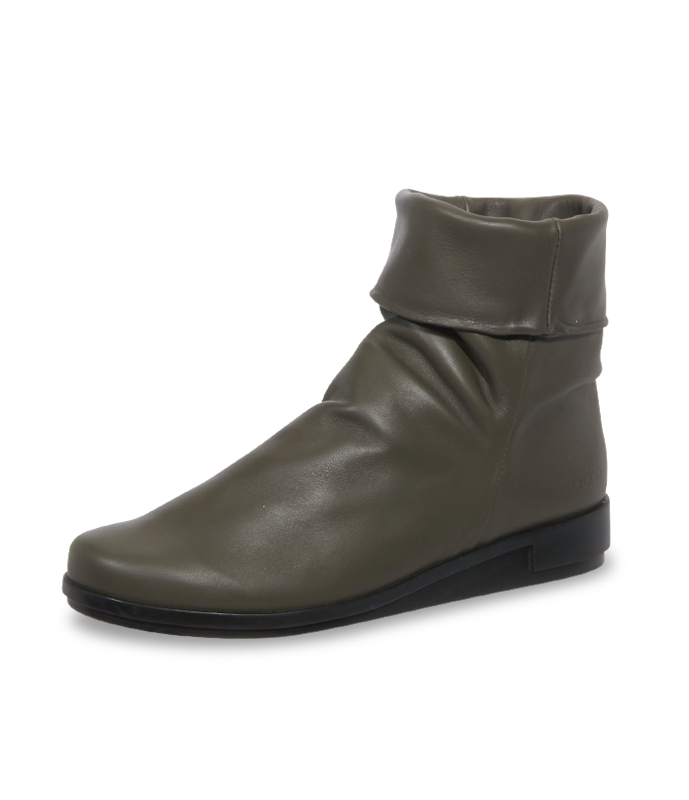 Dayarc ankle boots