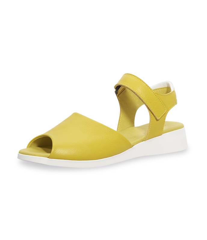 Gaokhi sandals