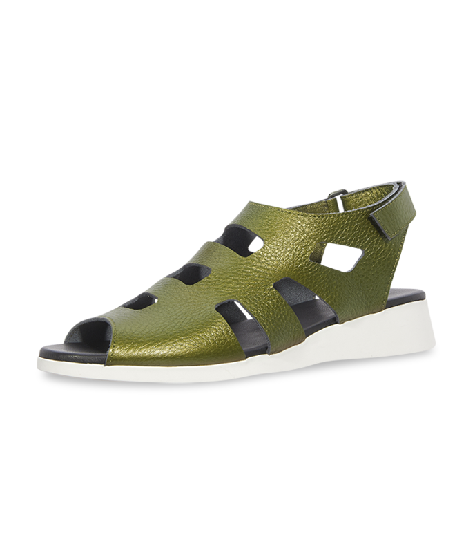 Gaolak sandals