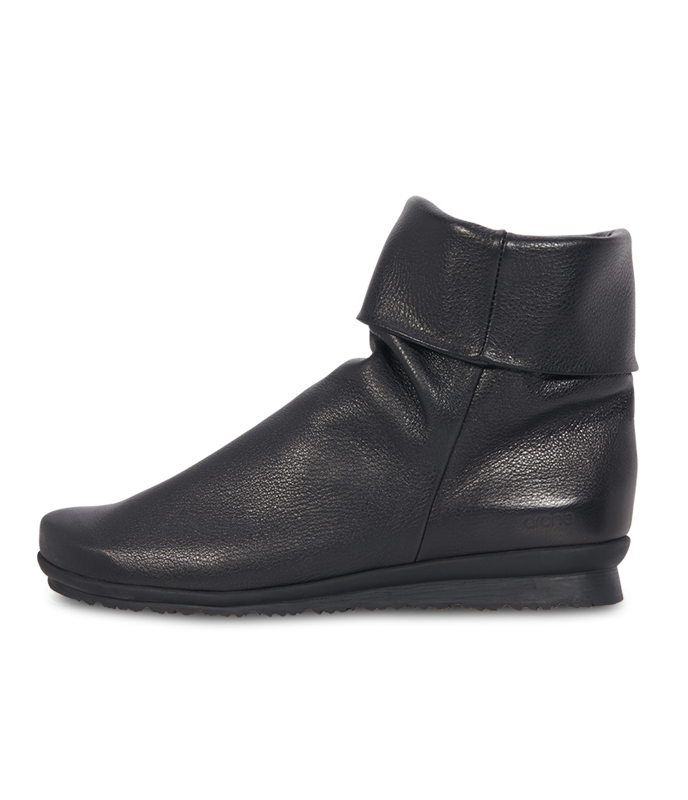 Bararc ankle boots