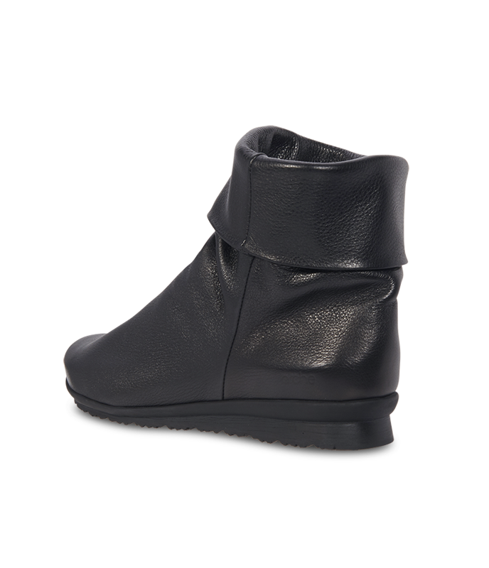 Bararc ankle boots