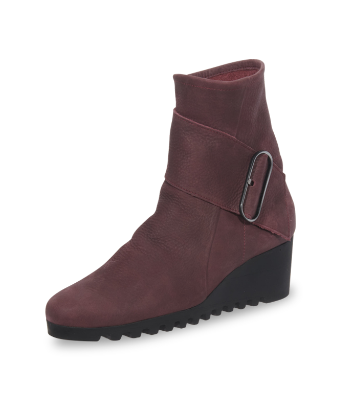 Larune ankle boots