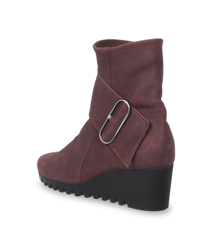 Larune ankle boots
