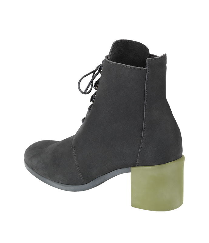 Angame ankle boots