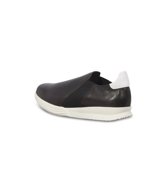 Zyntoo slip on