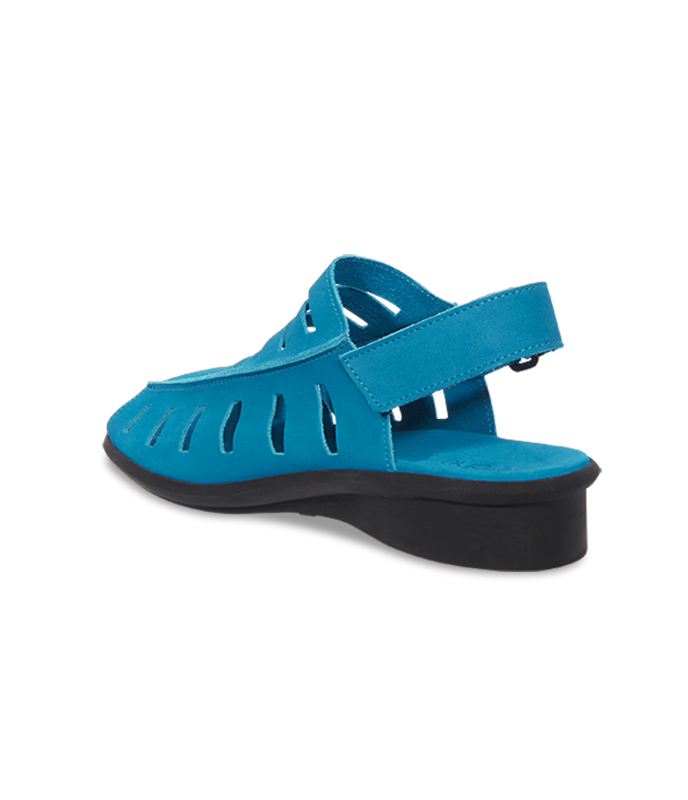 Saocan sandals