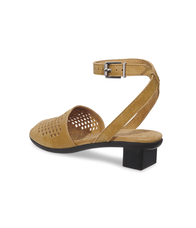 Obirho sandals