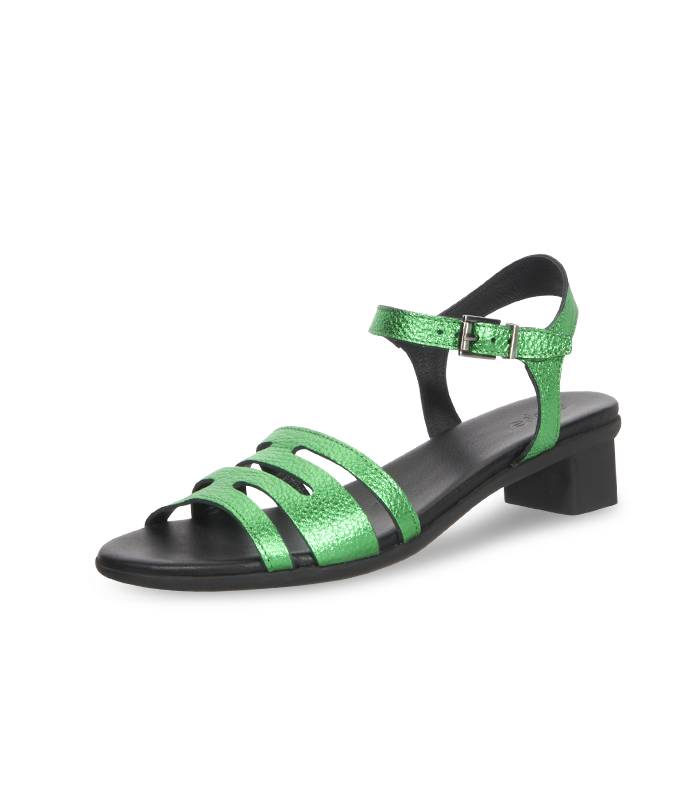 Obisha sandals