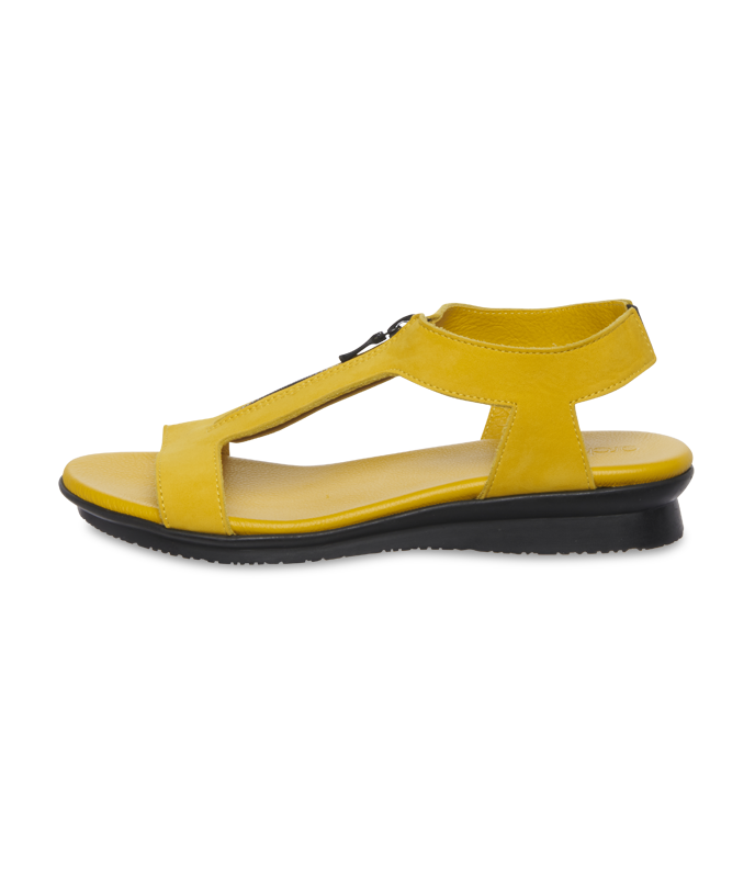 Aurnaa sandals