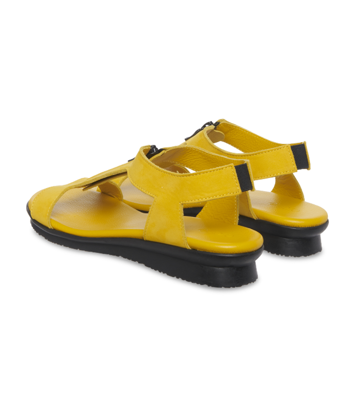 Aurnaa sandals