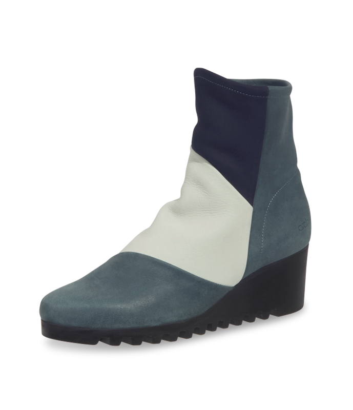 Laraki ankle boots