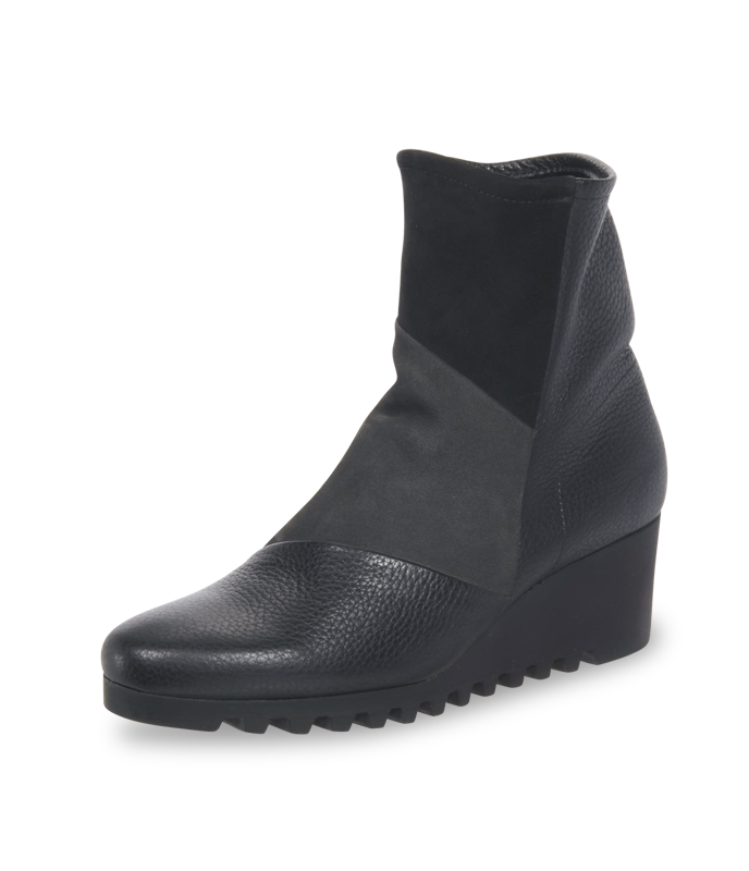 Laraki ankle boots