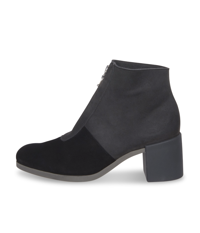 Angyen ankle boots