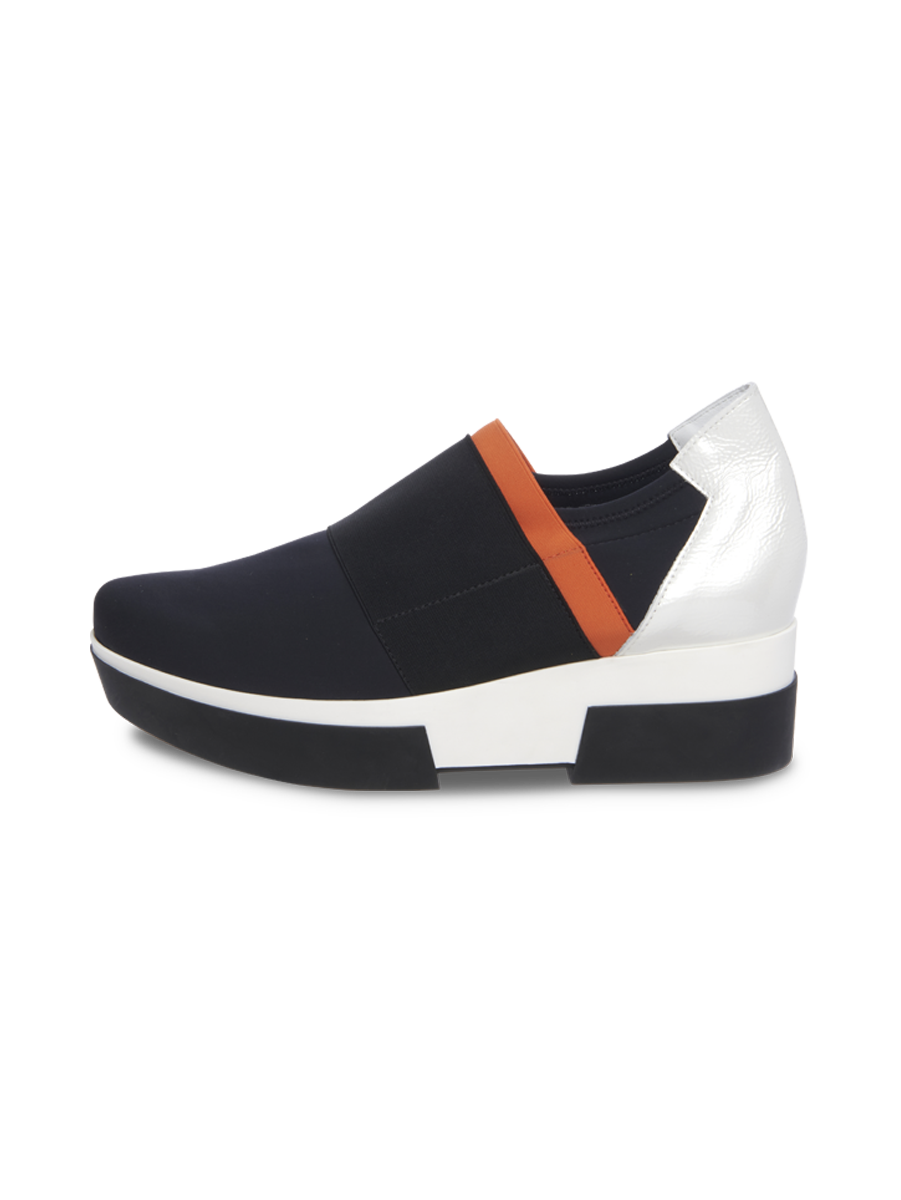 Fyleas slip on