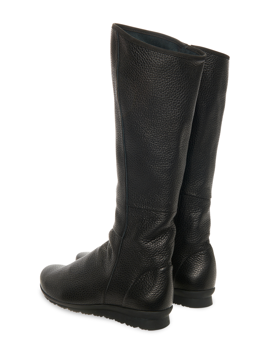 Barkya boots